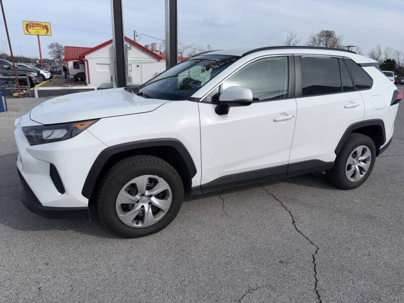 2019 Toyota RAV4 LE