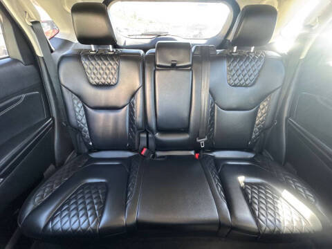 2023 Ford Edge Titanium