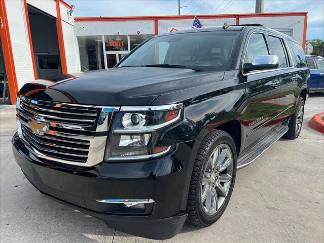 2015 Chevrolet Suburban SUV - $24,997
