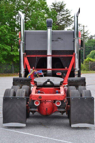 1983 Peterbilt 362 FAT CAB