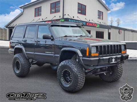 2000 Jeep Cherokee for sale at Distinctive Car Toyz in Egg Harbor Township NJ