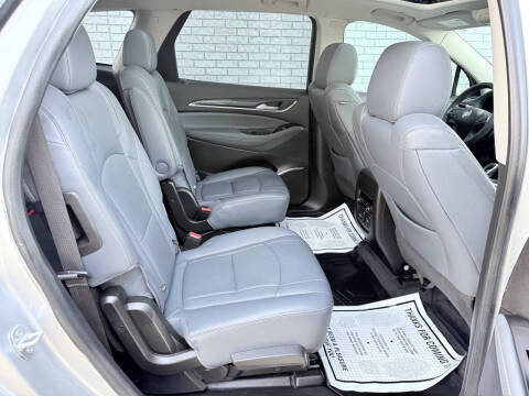 2020 Buick Enclave Essence