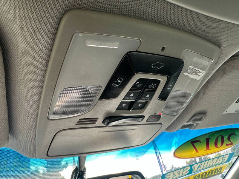 2017 Toyota Sienna Limited 7-Passenger