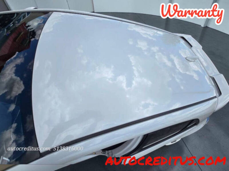 2020 Toyota Corolla Hatchback SE