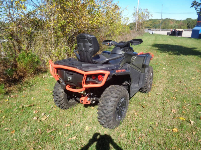 2022 Can-Am Outlander Max XT