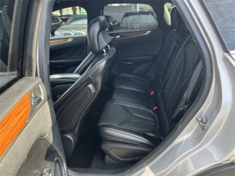 2017 Lincoln MKC Reserve