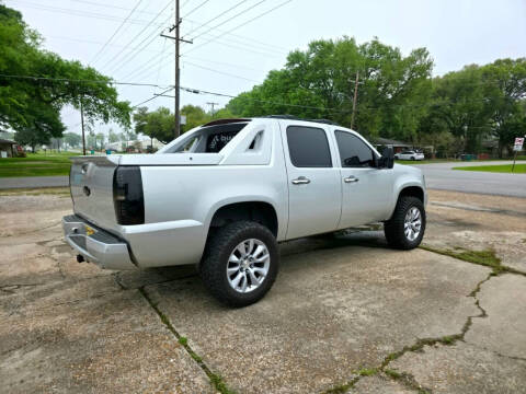 2011 Chevrolet Avalanche LT