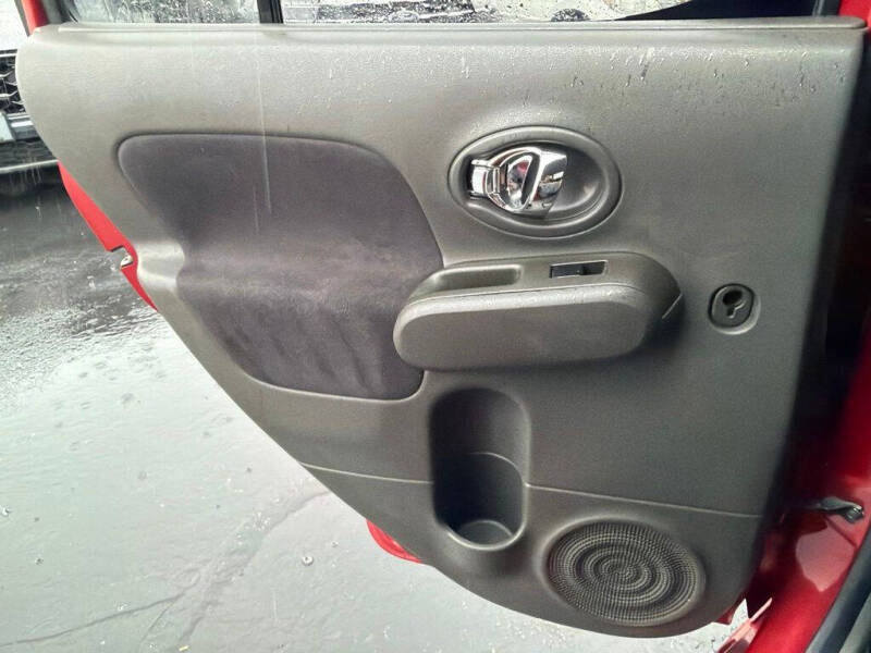 2014 Nissan cube 1.8 S