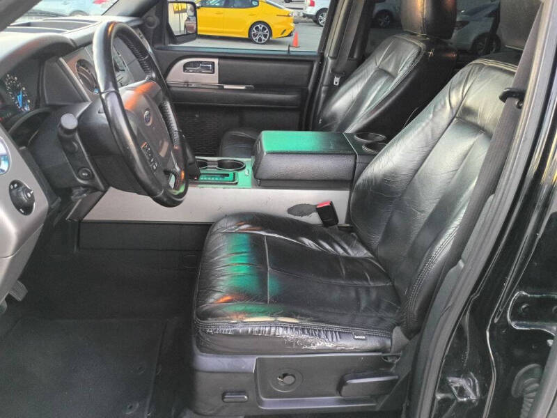 2017 Ford Expedition EL XLT