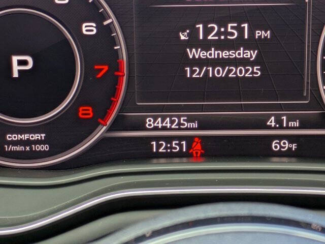 2019 Audi A4 quattro Premium Plus 45 TFSI