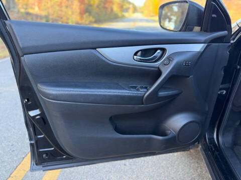 2020 Nissan Rogue Sport SL