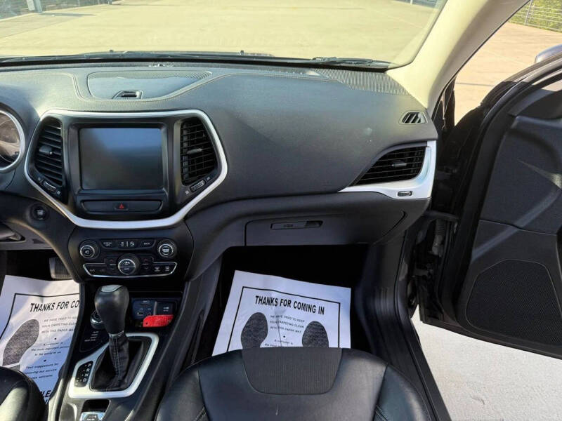 2018 Jeep Cherokee Latitude Plus