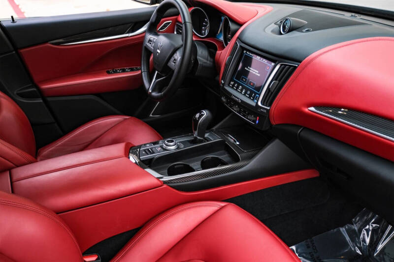 2017 Maserati Levante