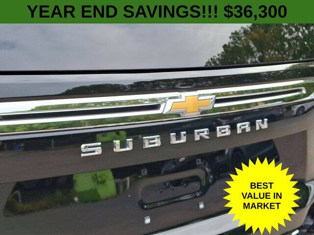 2022 Chevrolet Suburban LT