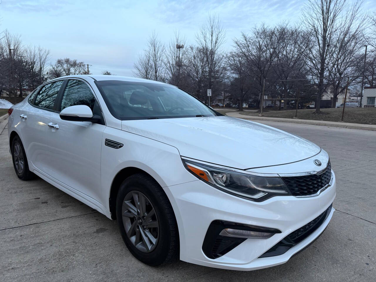 2020 Kia Optima LX 4dr Sedan's photo