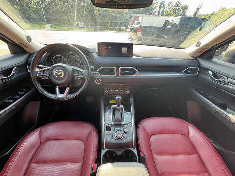 2021 Mazda CX-5 Carbon Edition