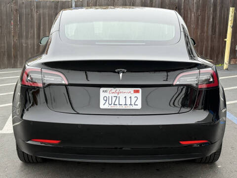 2019 Tesla Model 3 Standard Range Plus