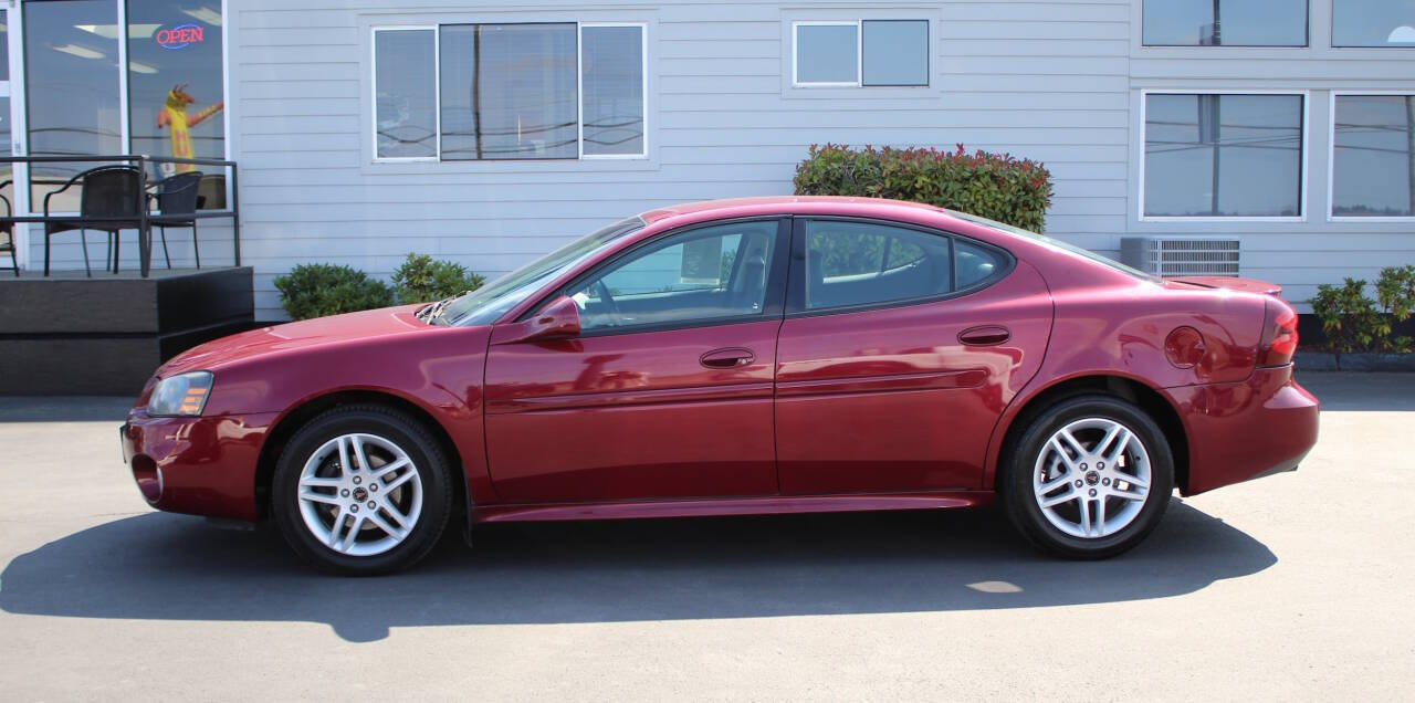 2005 Pontiac Grand Prix for sale at Pacific Coast Auto Center in Burlington, WA