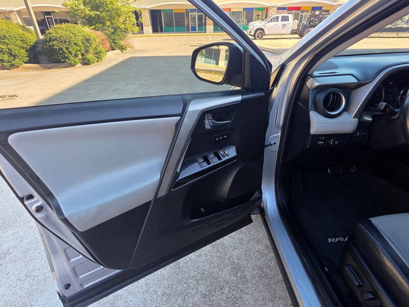 2016 Toyota RAV4 Limited