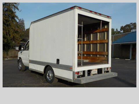 2012 Ford E-Series E-350 SD