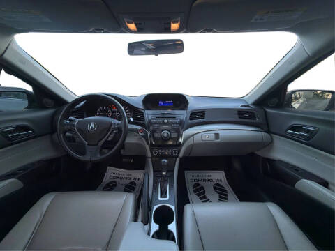 2017 Acura ILX