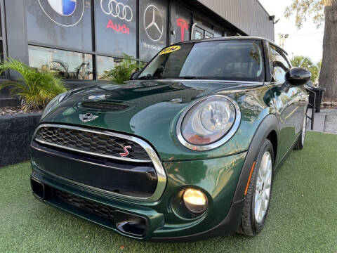 2014 MINI Hardtop for sale at Cars of Tampa in Tampa FL