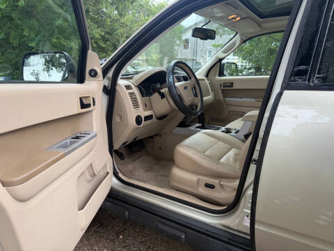 2010 Ford Escape XLT