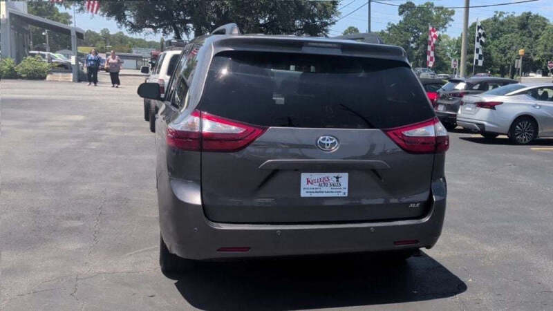 2016 Toyota Sienna