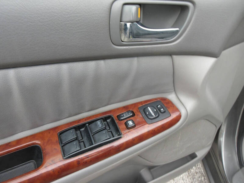 2005 Toyota Camry XLE V6