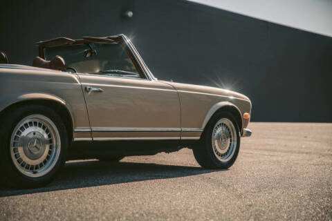 1970 Mercedes-Benz 280-Class