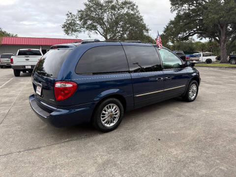 2002 Chrysler Town and Country Limited