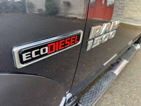 2016 RAM 1500 Laramie