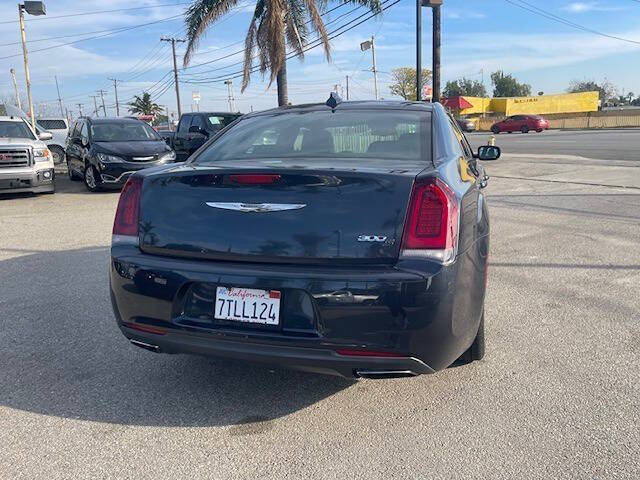 2016 Chrysler 300 S Alloy Edition