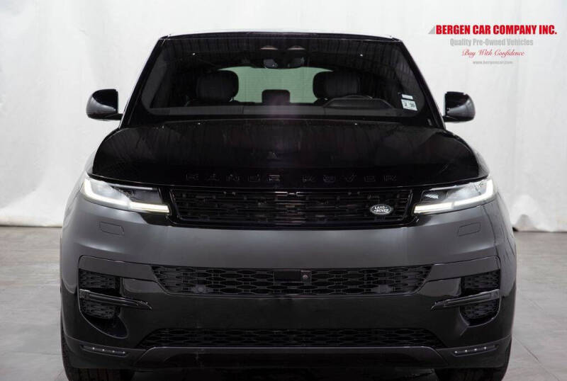 2025 Land Rover Range Rover Sport P360 SE
