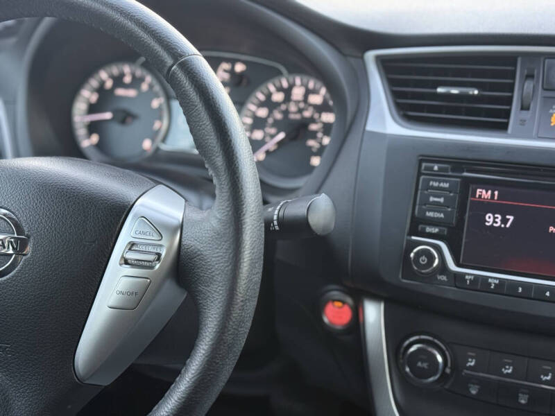 2015 Nissan Sentra SR