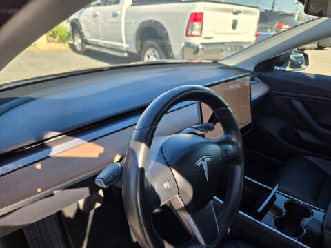 2018 Tesla Model 3 Standard