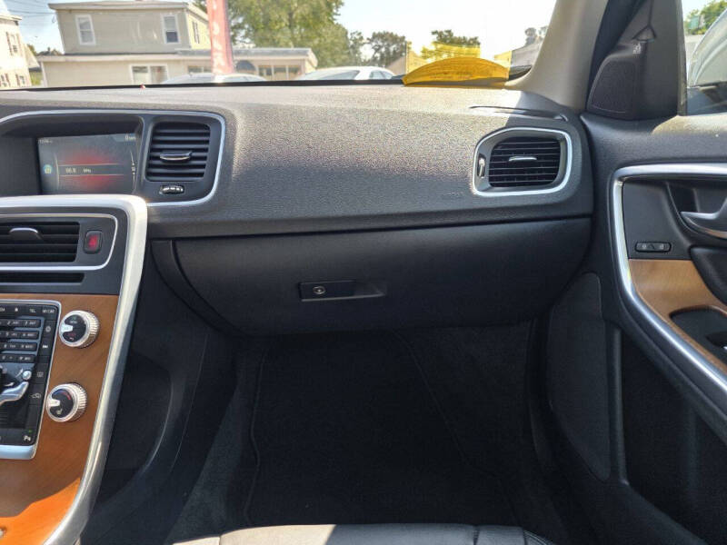 2016 Volvo S60 T5 Inscription