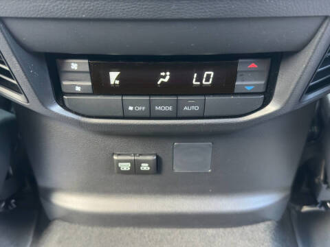 2025 Toyota Sequoia SR5