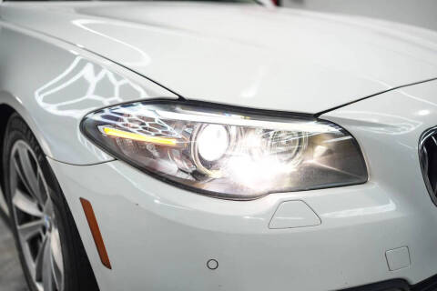 2015 BMW 5 Series 528i