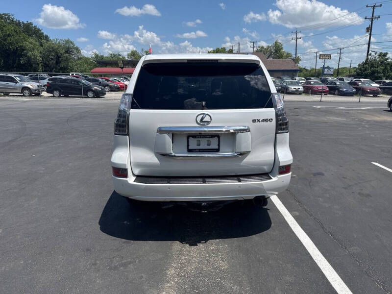 2017 Lexus GX 460