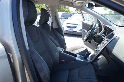 2015 Volvo XC60 T5