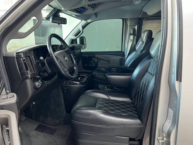 2021 Chevrolet Express LS 3500