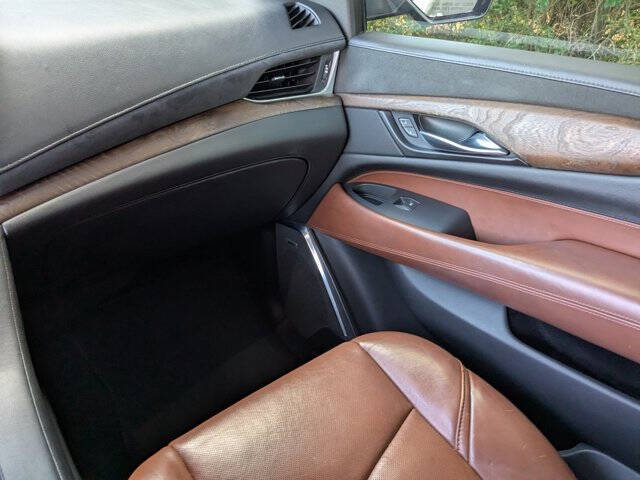 2019 Cadillac Escalade Premium Luxury