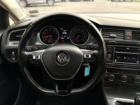 2019 Volkswagen Golf S