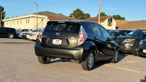 2014 Toyota Prius c Two