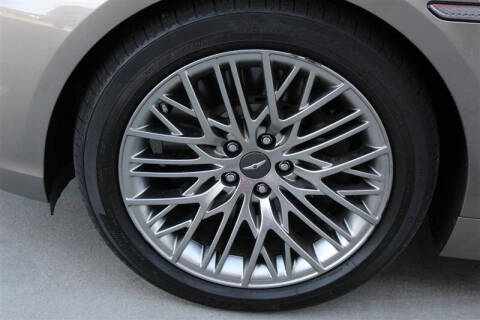 2021 Genesis G90