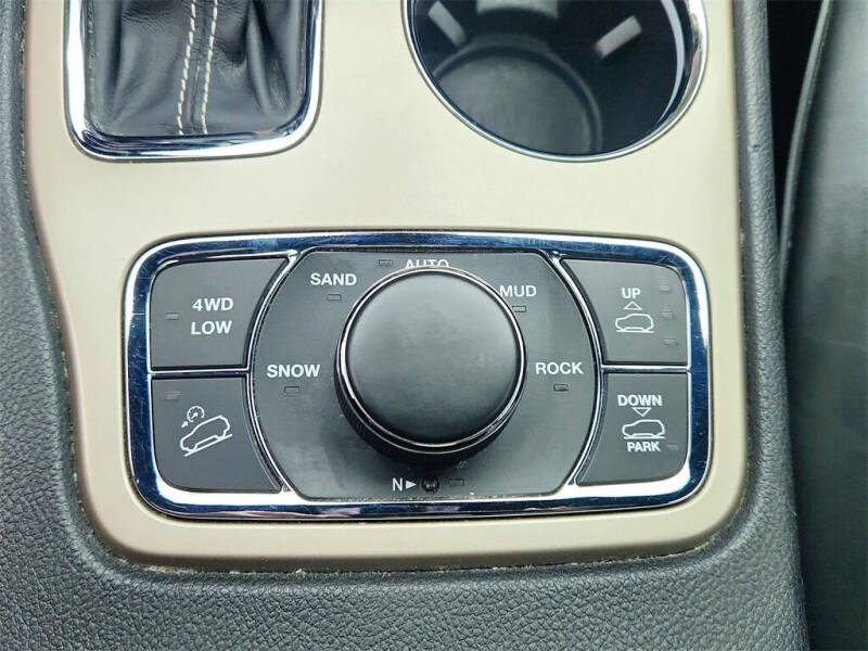 2016 Jeep Grand Cherokee Overland