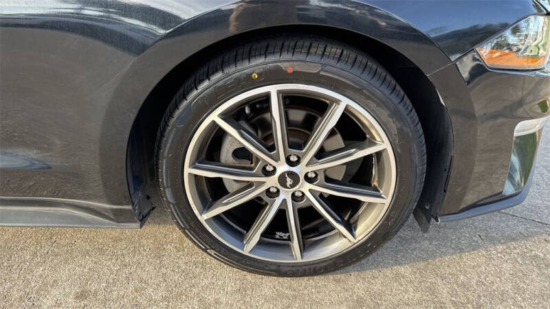 2019 Ford Mustang EcoBoost