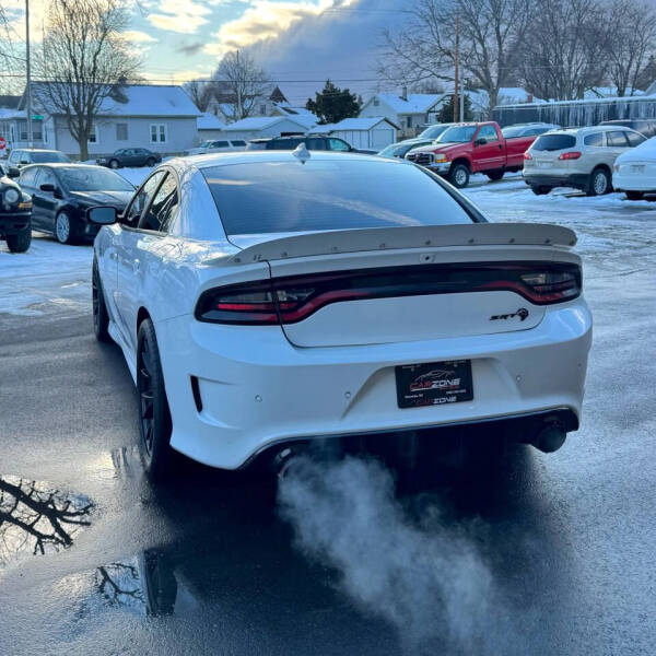 2016 Dodge Charger SRT Hellcat