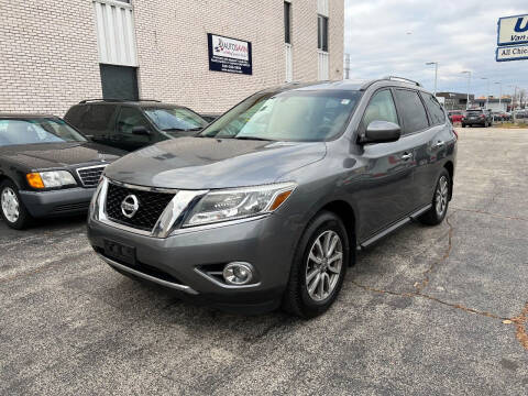 2015 Nissan Pathfinder for sale at AUTOSAVIN in Villa Park IL